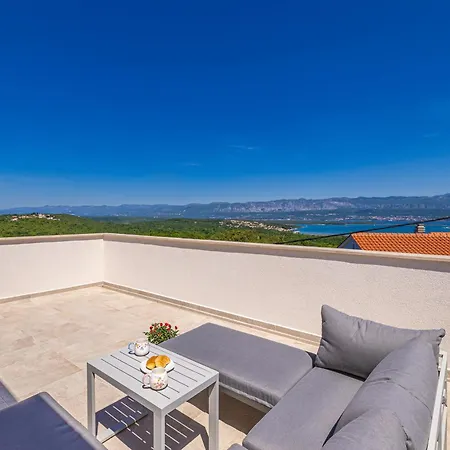 Villa Bella Vista With Sea View