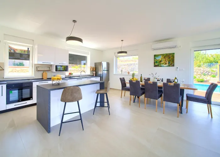 Bella Vista With Sea View