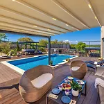 Bella Vista With Sea View Klanice